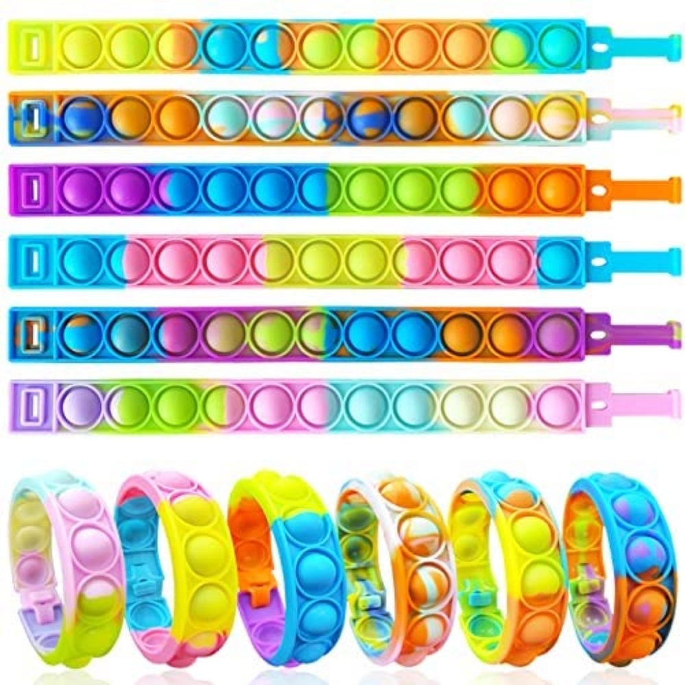 Fidget Pop it toy bracelet/no age limit & can be played by anyone - Color Varies - Picture 1 of 6